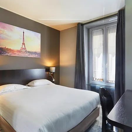Hotel Logis Jardin De Villiers Parigi