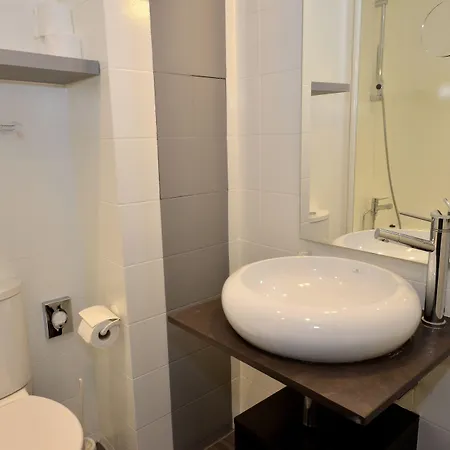 Logis Jardin De Villiers Hotel Paris