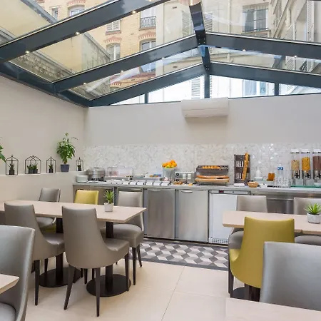 מלון Logis Jardin De Villiers