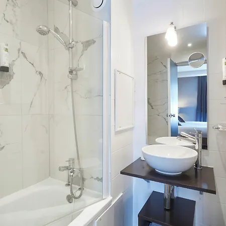 Logis Jardin De Villiers 3* Parigi