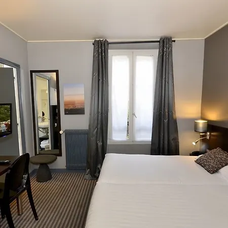 Hotel Logis Jardin De Villiers 3*