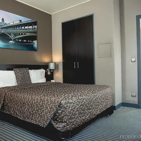 Logis Jardin De Villiers 3* Parigi