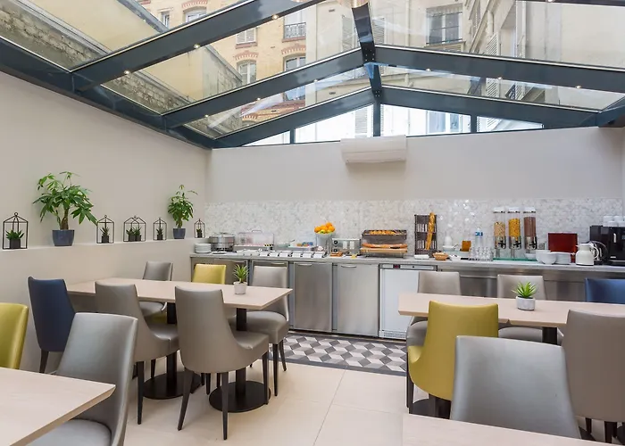 ホテル Logis Jardin De Villiers