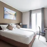 Logis Jardin De Villiers Hotel