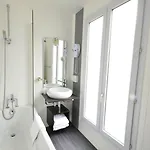 Logis Jardin De Villiers Hotel