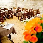 Hotel Logis Jardin De Villiers Paříž